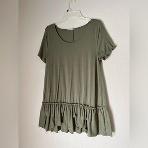 Women’s flowy army green blouse